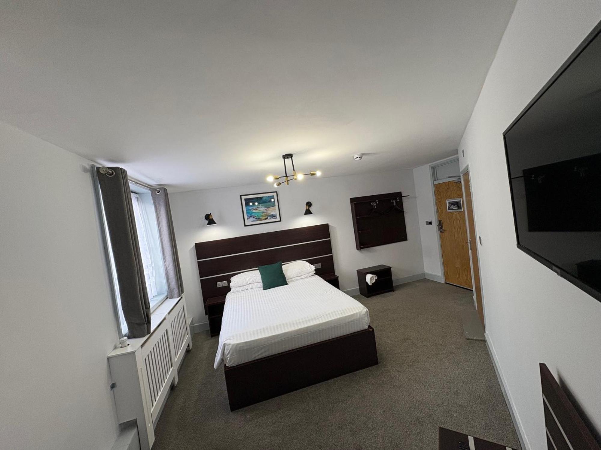 Best Western Ebbw Vale Ngoại thất bức ảnh
